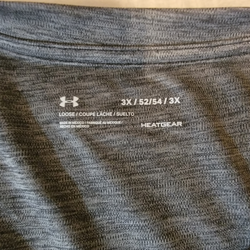 Under Armour Gray Short Sleeve Tee